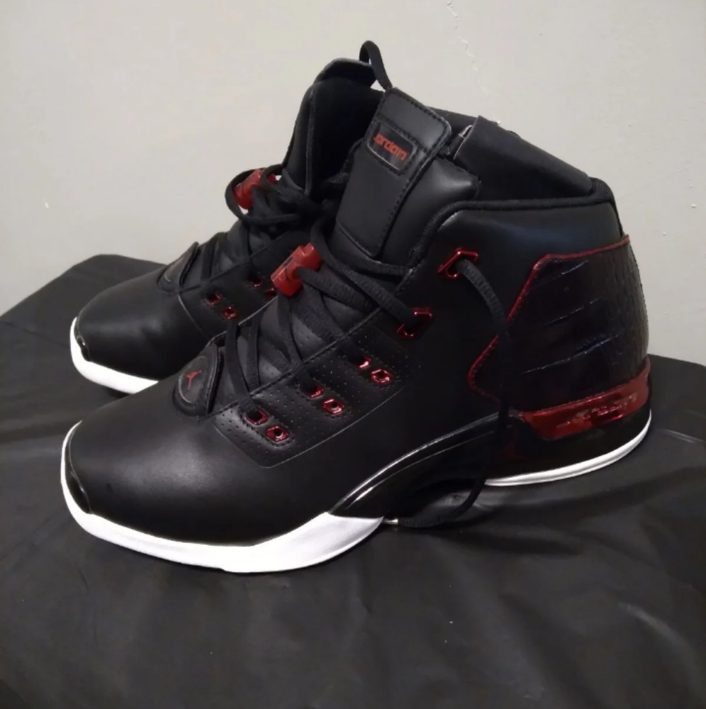 Jordan 17+Chicago